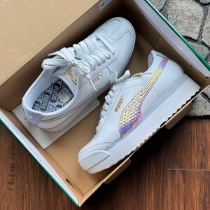 PUMA Women's White Sneakers with Iridescent Accents 8.5
